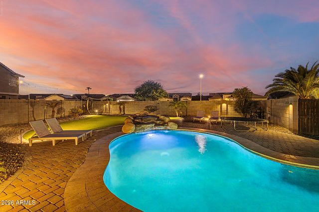 16413 W SANDRA Lane, Surprise, AZ 85388