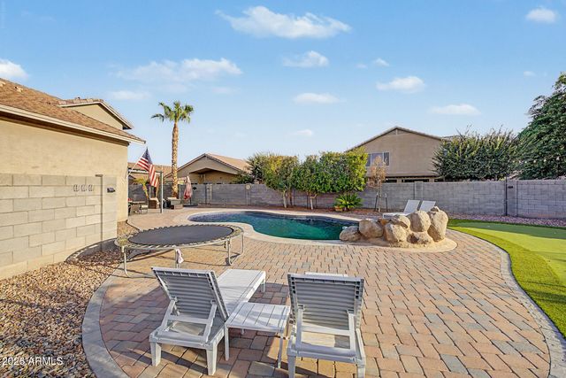 16413 W SANDRA Lane, Surprise, AZ 85388