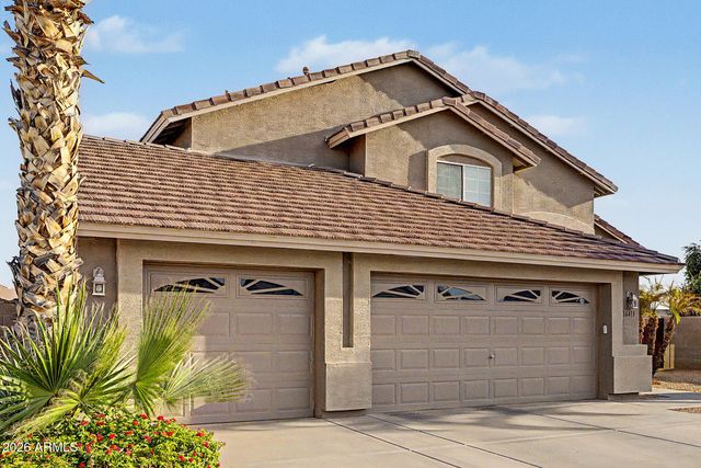 16413 W SANDRA Lane, Surprise, AZ 85388