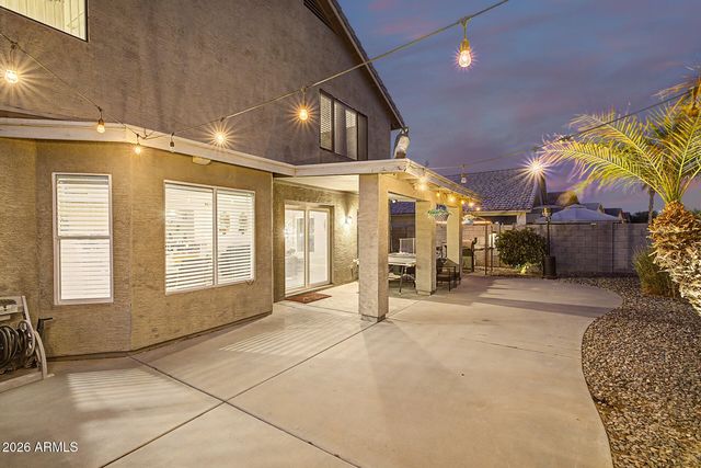 16413 W SANDRA Lane, Surprise, AZ 85388