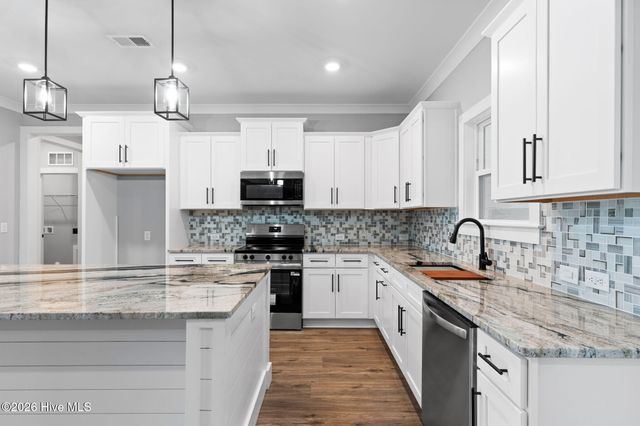 167 Dogwood Trail SW, Supply, NC 28462