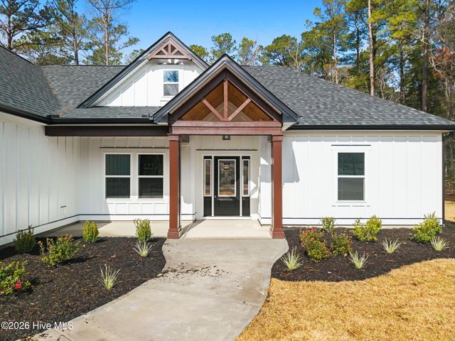 167 Dogwood Trail SW, Supply, NC 28462