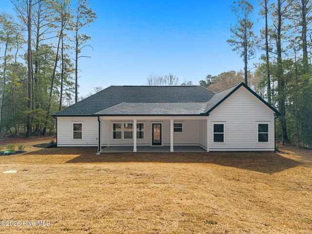 167 Dogwood Trail SW, Supply, NC 28462