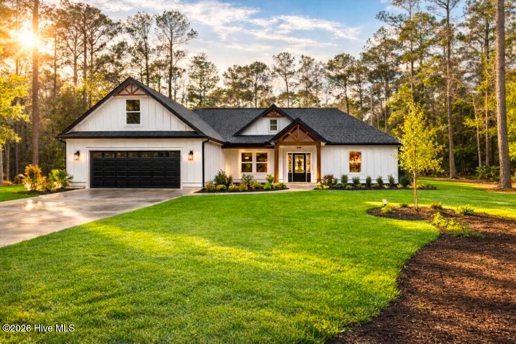 167 Dogwood Trail SW, Supply, NC 28462