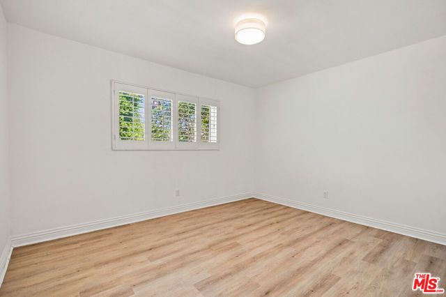 22777 Brenford Street, Woodland Hills (los Angeles), CA 91364
