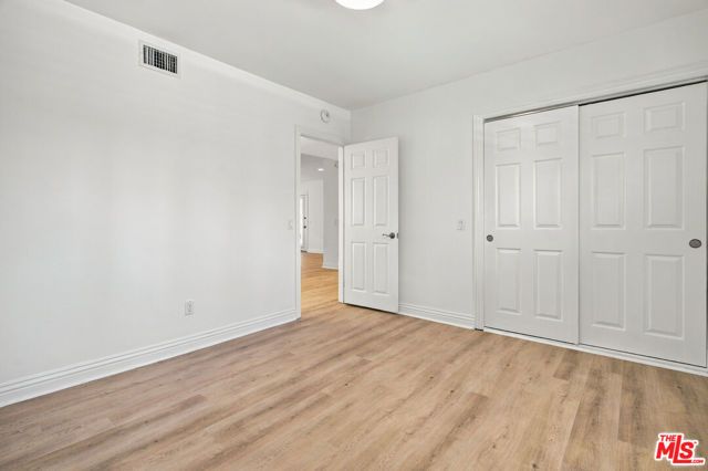 22777 Brenford Street, Woodland Hills (los Angeles), CA 91364