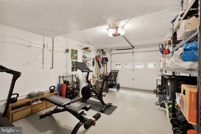2801 S JOYCE ST, Arlington, VA 22202