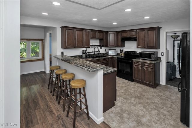 11242 Old State Road, Chardon, OH 44024