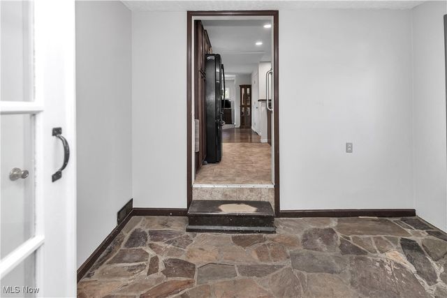 11242 Old State Road, Chardon, OH 44024