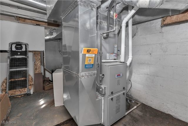 11242 Old State Road, Chardon, OH 44024