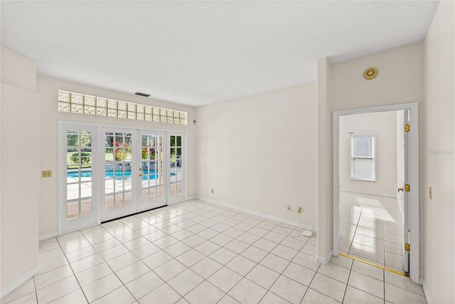 5210 CAMBERLEA AVENUE, Zephyrhills, FL 33541