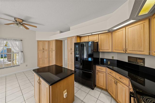 5210 CAMBERLEA AVENUE, Zephyrhills, FL 33541