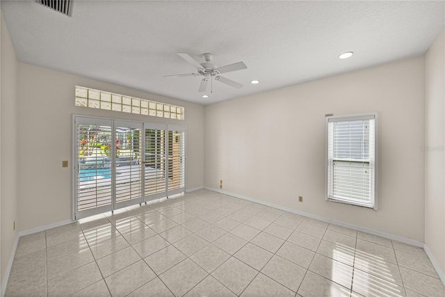 5210 CAMBERLEA AVENUE, Zephyrhills, FL 33541