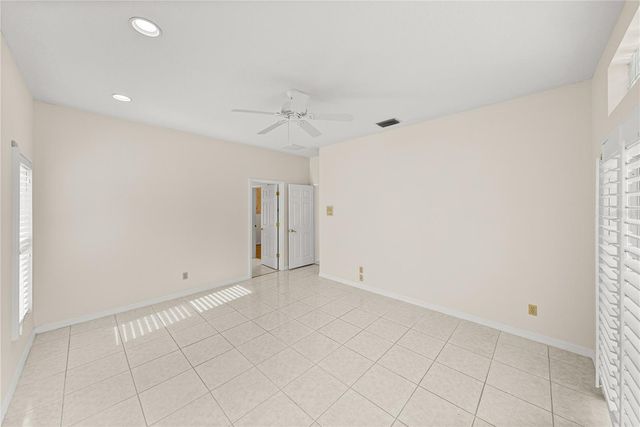 5210 CAMBERLEA AVENUE, Zephyrhills, FL 33541