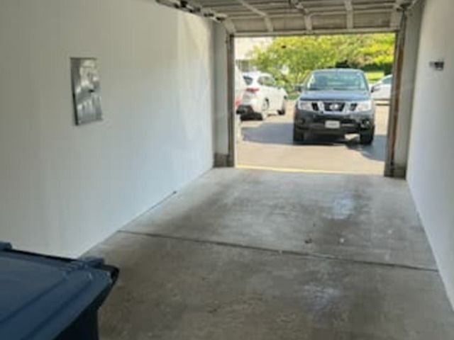 1326 Barclay Lane, Deerfield, IL 60015