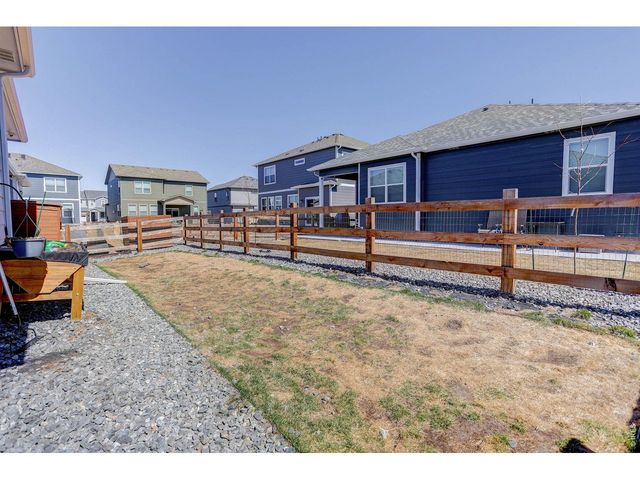 908 Rollins Den Dr, Fort Collins, CO 80524