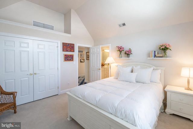 3165 DOE BROOK RD, Collegeville, PA 19426