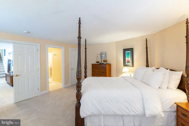 3165 DOE BROOK RD, Collegeville, PA 19426