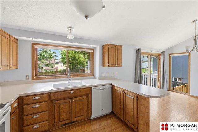 6611 Aspen Street, La Vista, NE 68128