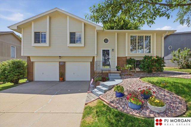 6611 Aspen Street, La Vista, NE 68128