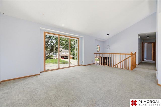 6611 Aspen Street, La Vista, NE 68128