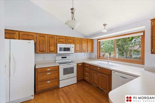 6611 Aspen Street, La Vista, NE 68128