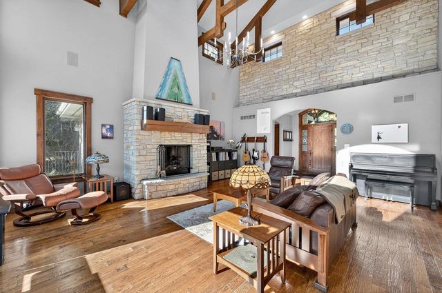 5675 Ashbourne Lane, Fitchburg, WI 53711