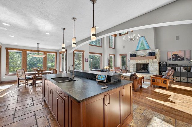 5675 Ashbourne Lane, Fitchburg, WI 53711