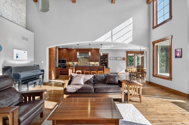 5675 Ashbourne Lane, Fitchburg, WI 53711