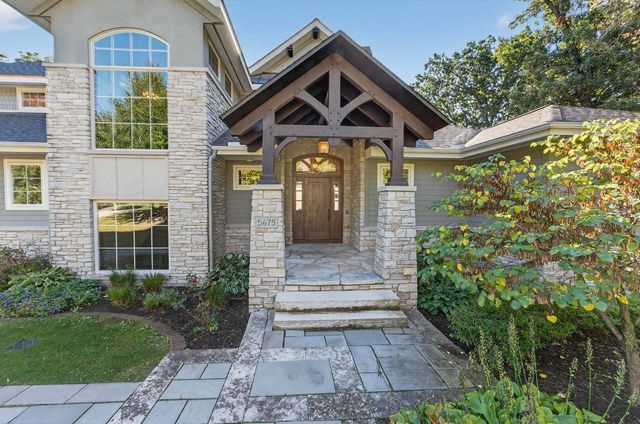 5675 Ashbourne Lane, Fitchburg, WI 53711
