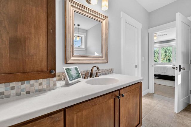 5675 Ashbourne Lane, Fitchburg, WI 53711