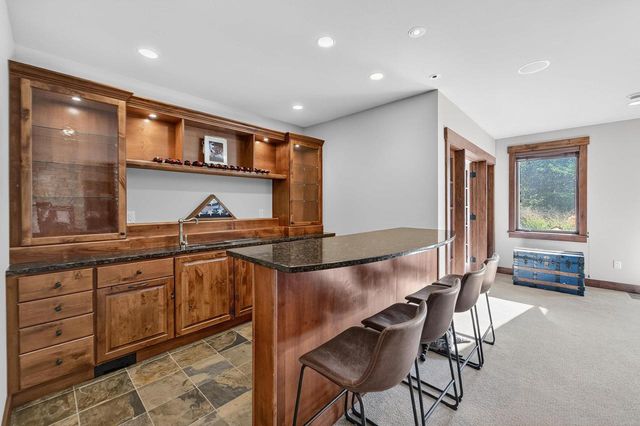 5675 Ashbourne Lane, Fitchburg, WI 53711