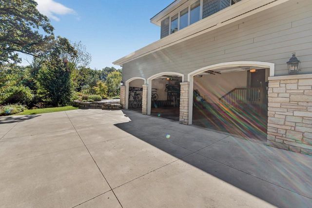 5675 Ashbourne Lane, Fitchburg, WI 53711
