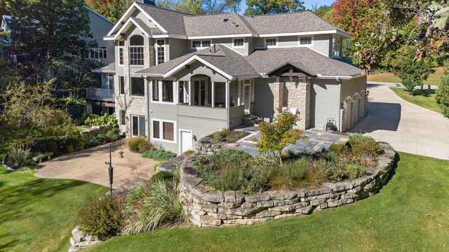 5675 Ashbourne Lane, Fitchburg, WI 53711