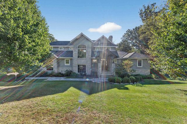5675 Ashbourne Lane, Fitchburg, WI 53711