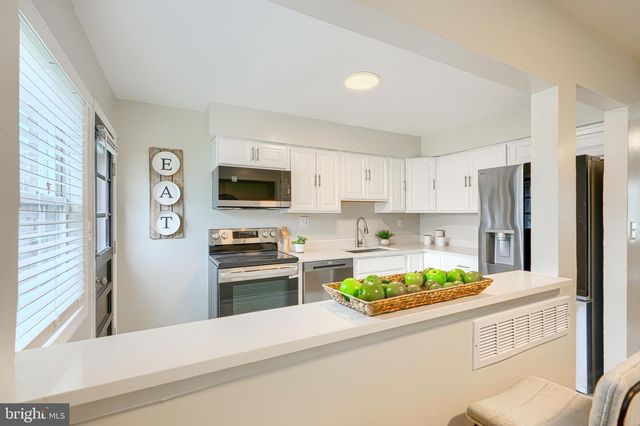 774 SEAWALL, Essex, MD 21221