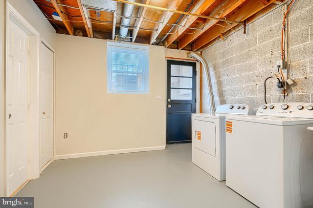 774 SEAWALL, Essex, MD 21221
