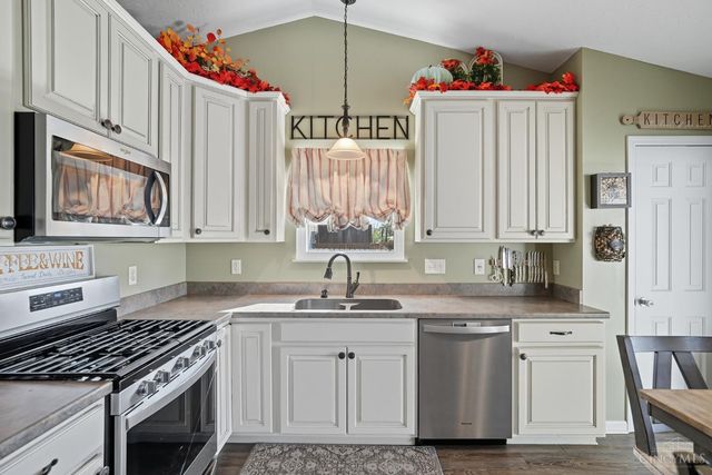 7403 Brookstone Drive, Franklin Twp, OH 45005