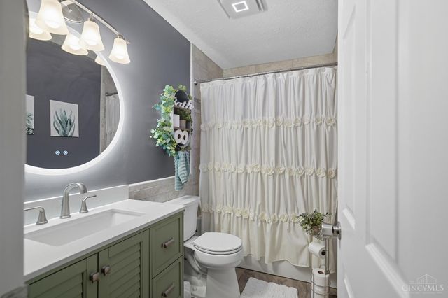 7403 Brookstone Drive, Franklin Twp, OH 45005