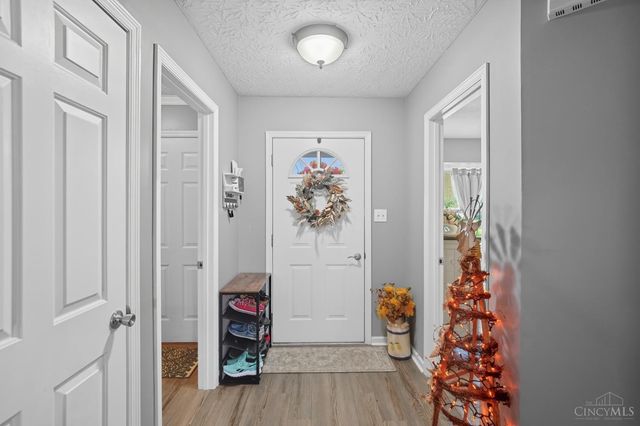 7403 Brookstone Drive, Franklin Twp, OH 45005