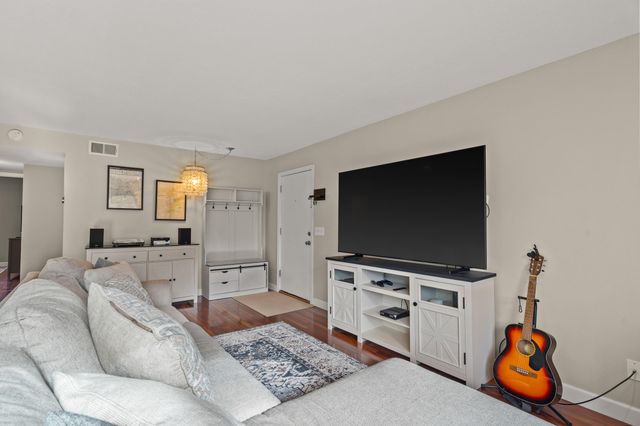 804 S FAIRVIEW ROAD RD A4, Columbia, MO 65203