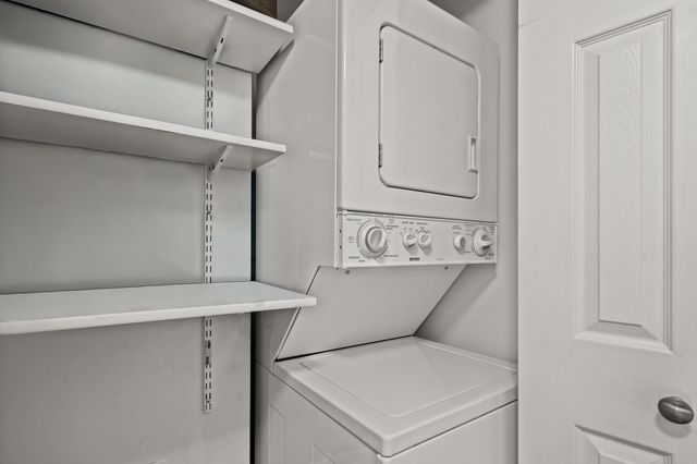 804 S FAIRVIEW ROAD RD A4, Columbia, MO 65203