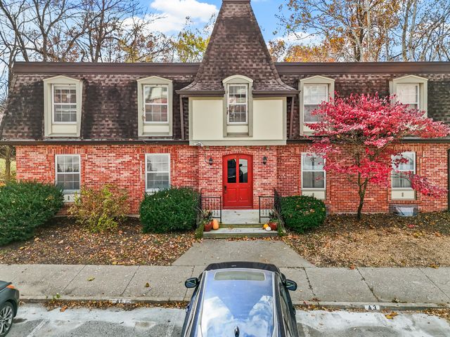 804 S FAIRVIEW ROAD RD A4, Columbia, MO 65203