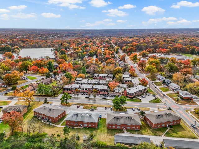 804 S FAIRVIEW ROAD RD A4, Columbia, MO 65203