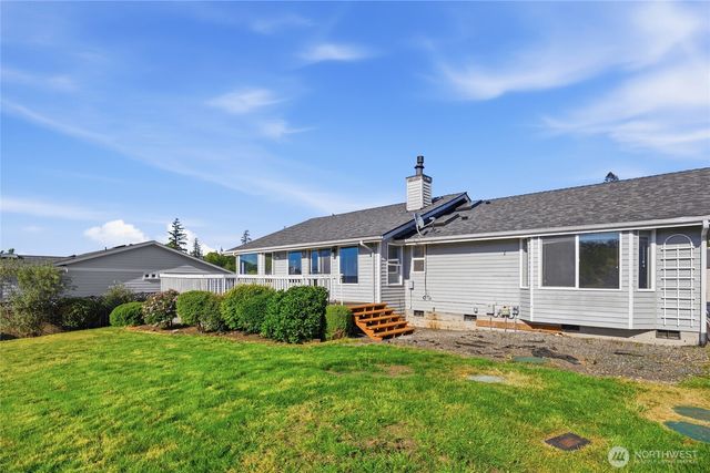 752 Sandstone Lane, Camano Island, WA 98282