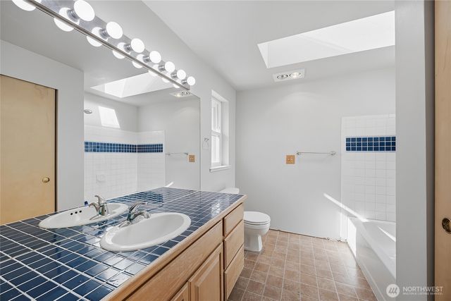 752 Sandstone Lane, Camano Island, WA 98282