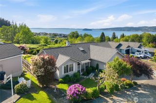 752 Sandstone Lane, Camano Island, WA 98282