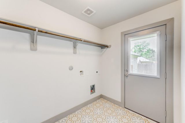 11913 Mockingbird Lane, Montgomery, TX 77356