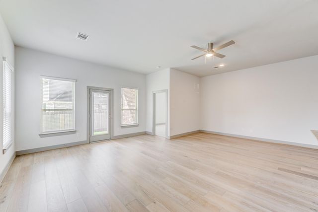 11913 Mockingbird Lane, Montgomery, TX 77356