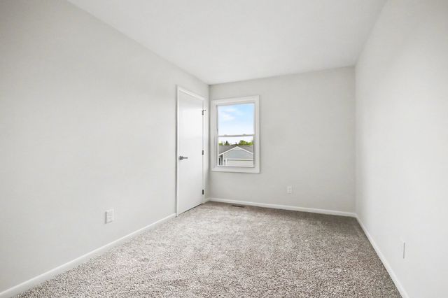 2400 Marigold Court, Aurora, IL 60506